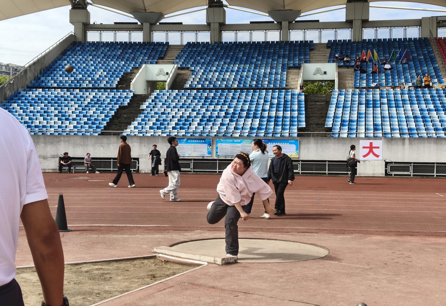 2afec82835368b53811362cfed2fc636