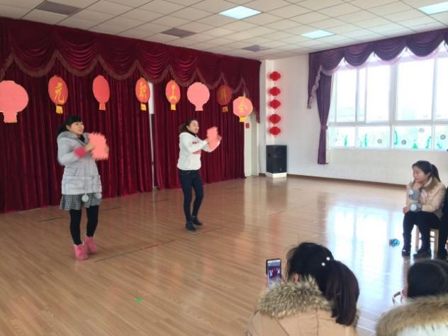 交大犀浦幼儿园开展早操编排展示活动2.jpg 交大犀浦幼儿园开展早操编排展示活动2.jpg