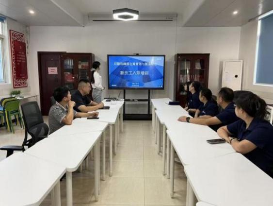 0329e088e3d2fb1df453b92e465ddfbb