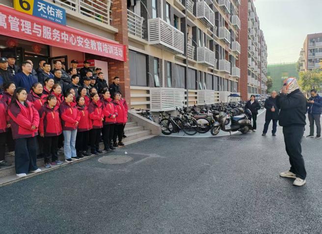 7a57425e0345b9157b8c888a2626e52f