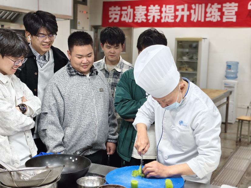 a21900c31b4f731c05bdd5bc7ac40895